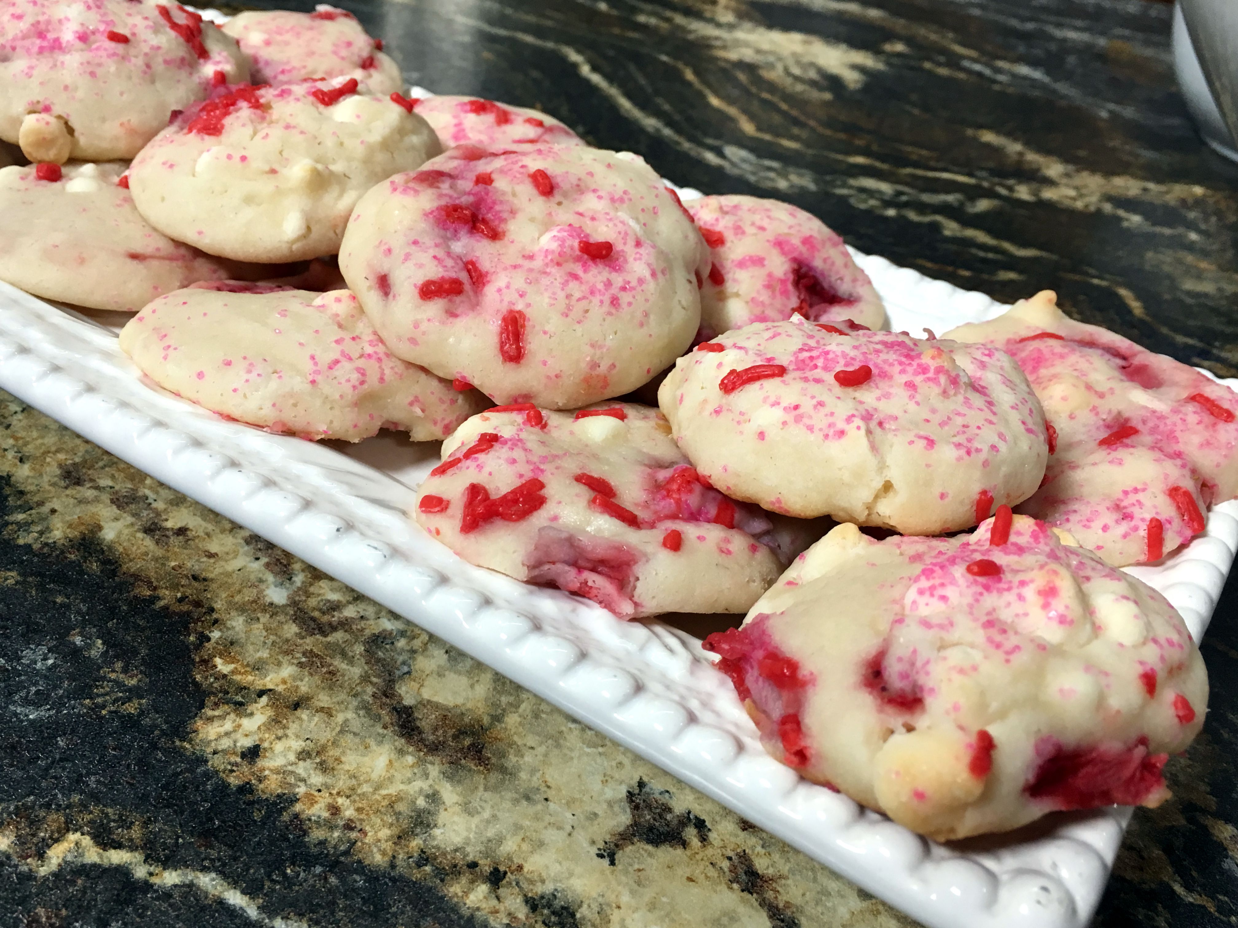 Strawberry Cream Cheese Cookies